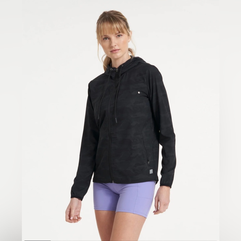 Vuori Black Camouflage Women's Hoodie🖤